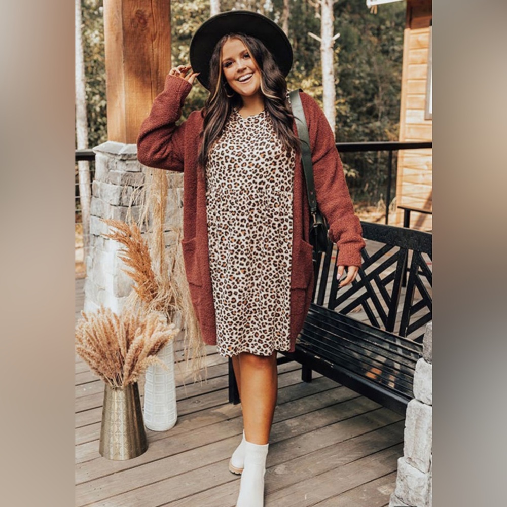 Leopard Plus Size Long Sleeve Midi Dress - Picture 2 of 5